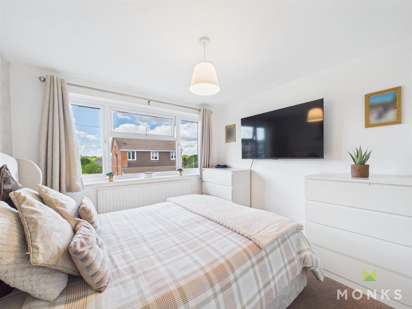 37 Dale Road, Shrewsbury, SY2 5TE For Sale